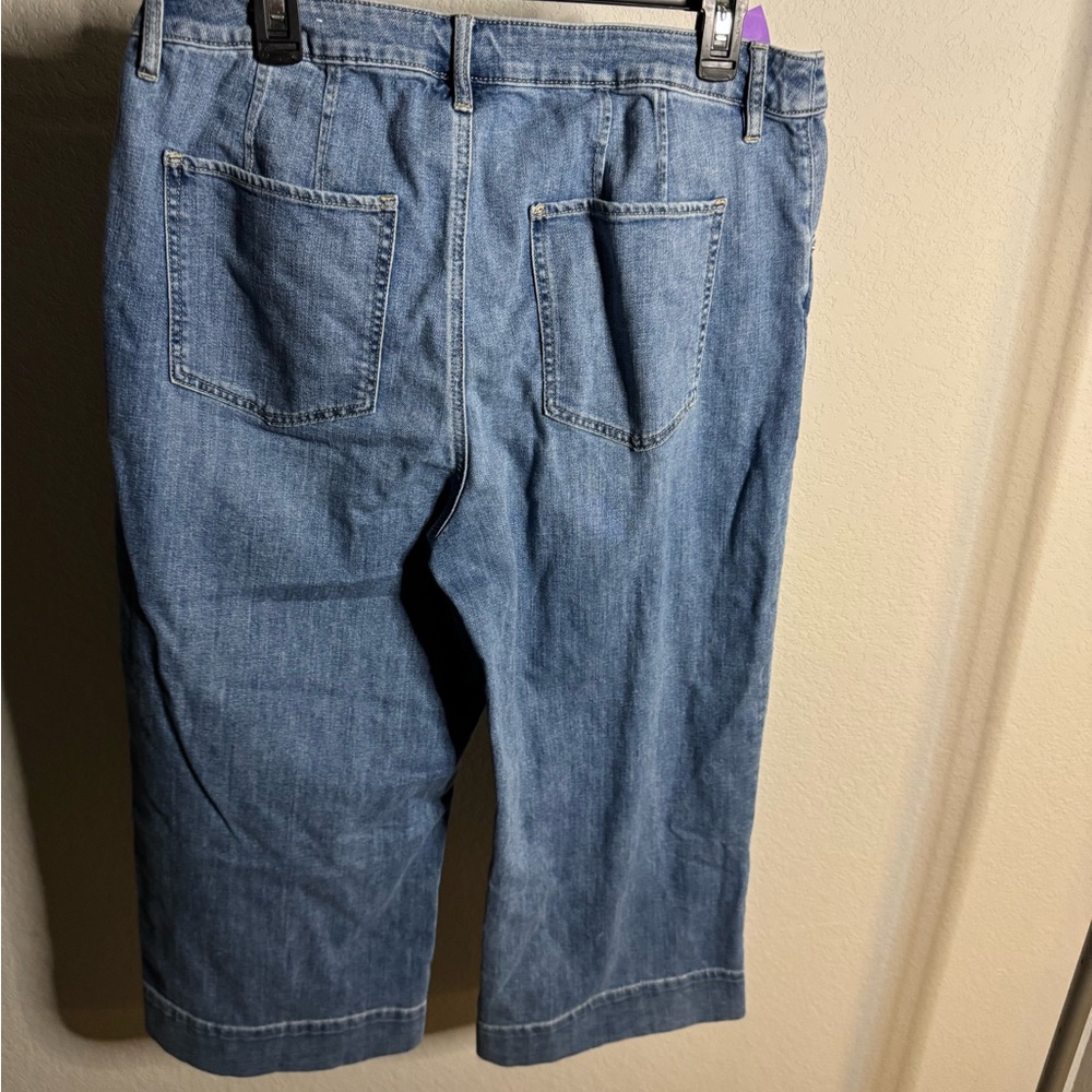 Chico's Light Blue Cropped Jeans size 2.5R #37 - Picture 3 of 3